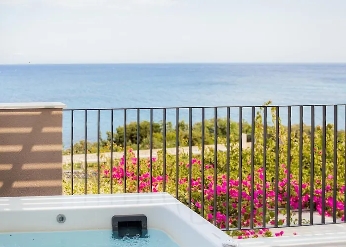 Blue Jasmine Apart Otel 4*