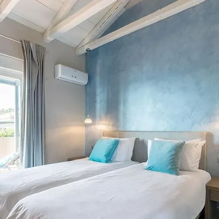 Blue Jasmine Apart-hotel 4*