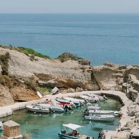 Blue Jasmine Apart-hotel