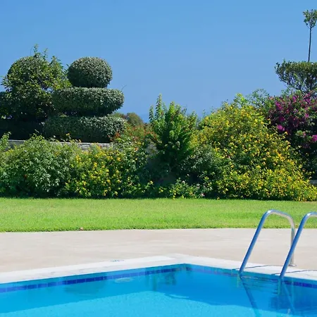 Blue Jasmine Aparthotel