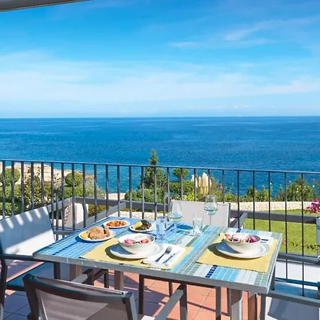 Blue Jasmine 아파트호텔