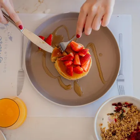 아파트호텔 Blue Jasmine 4*